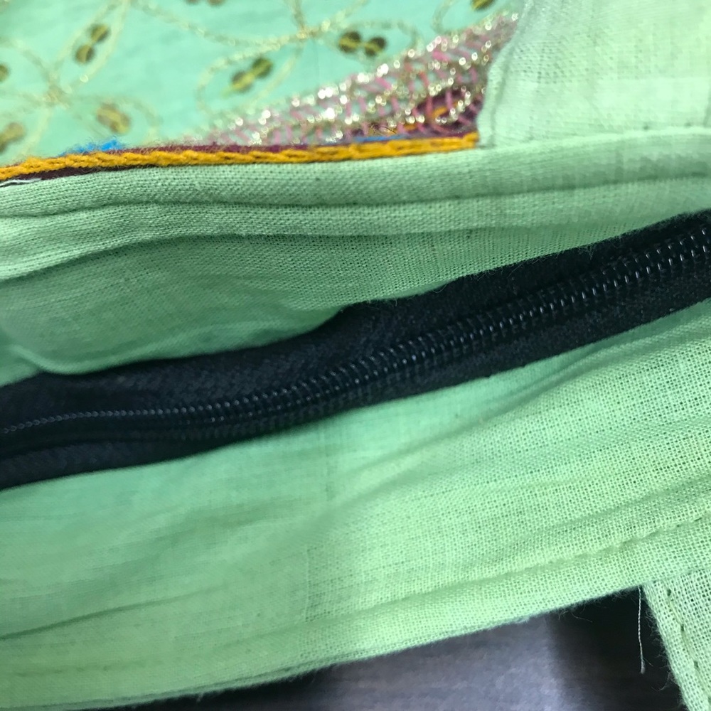 NEW Canvas Bag with Bling - Picture 5 of 5